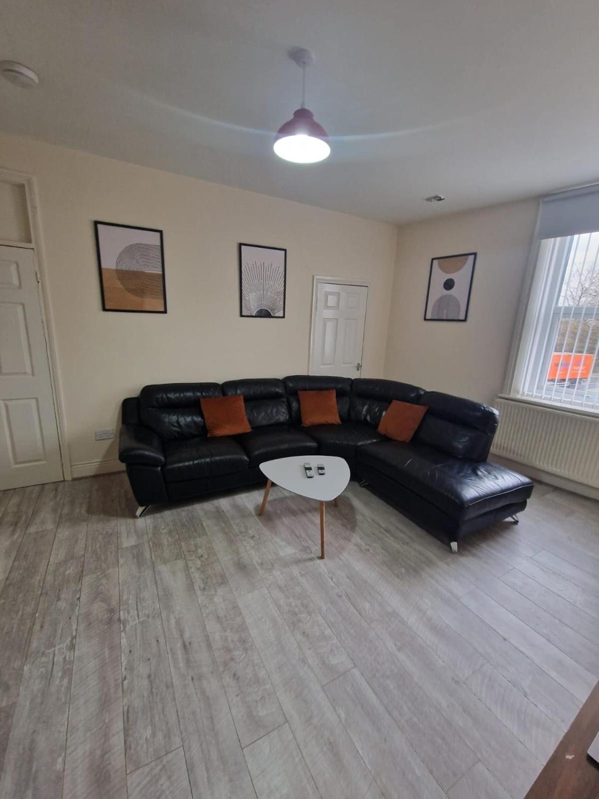 Laluna One Bedroom Apartment Newcastle Eksteriør bilde